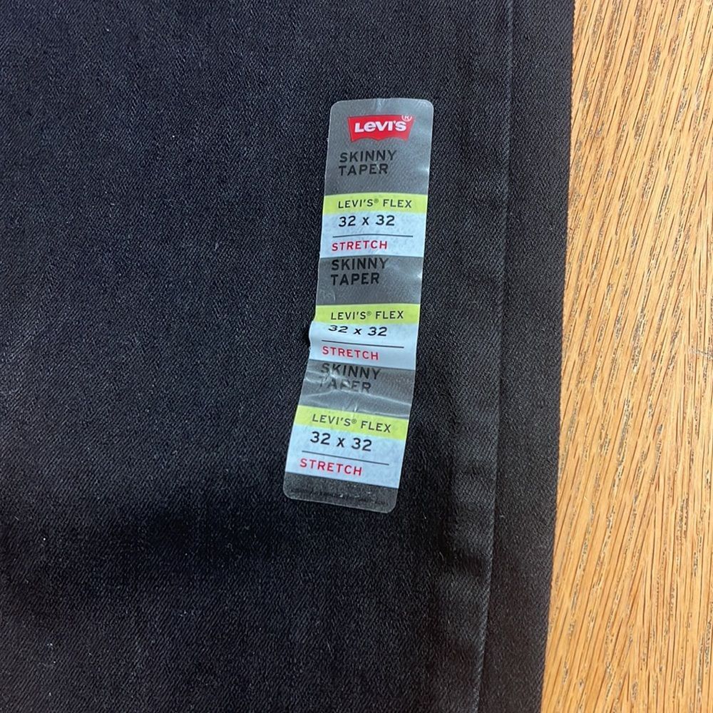 Levi's Men's Skinny Taper Jeans - Picture 3 of 6